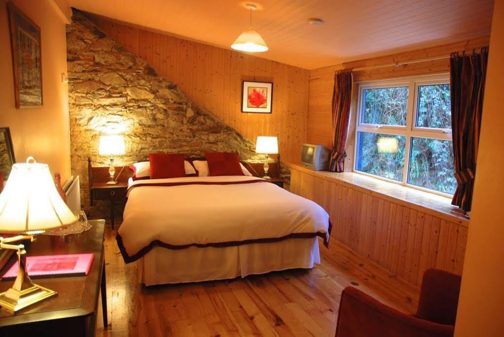 The Old Coach House Hotel อโวคา ภายนอก รูปภาพ